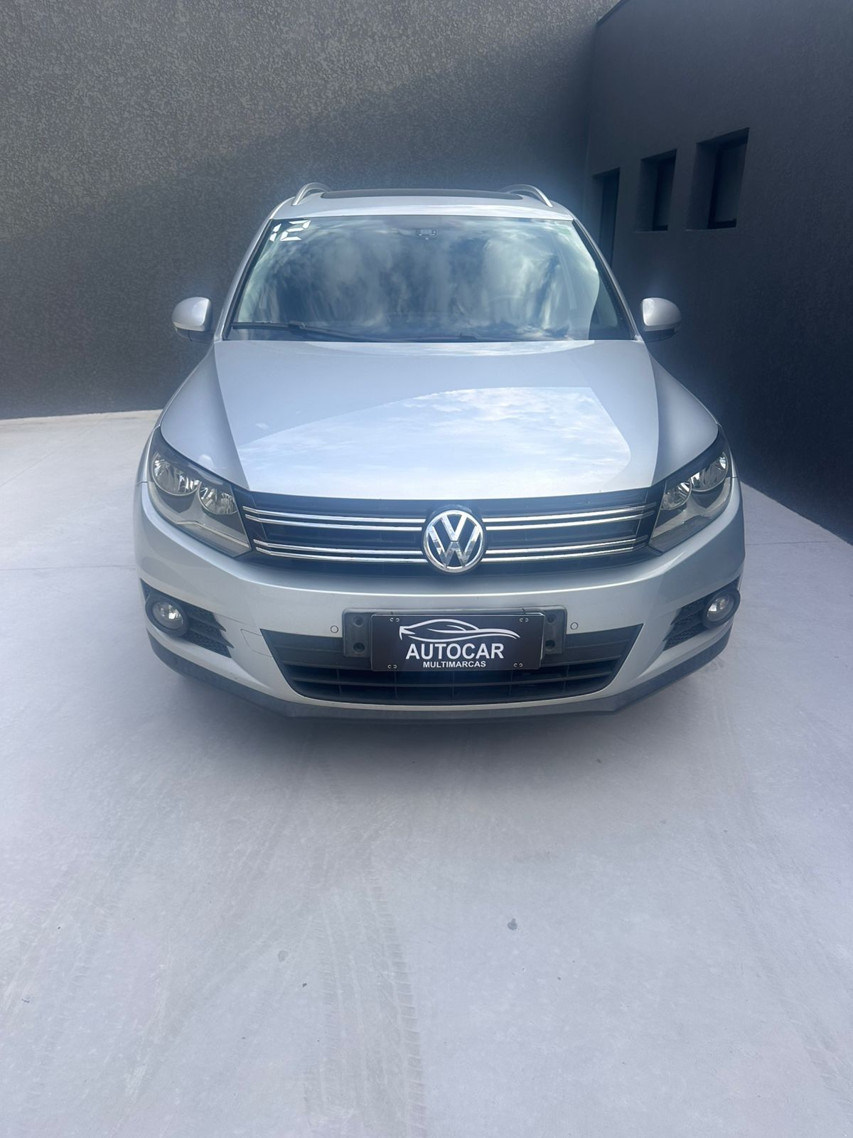 Volkswagen Tiguan 2.0 TSI Tiptronic 2012 - foto 2