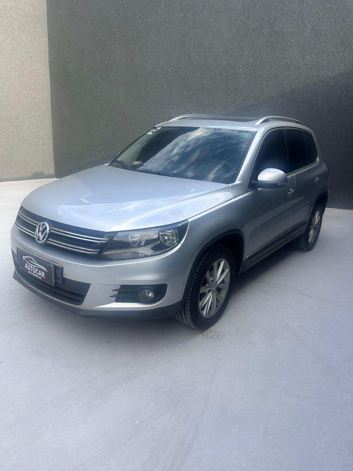 Volkswagen Tiguan 2.0 TSI Tiptronic 2012 - foto 3